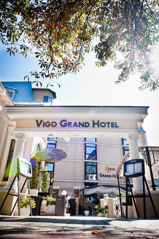Vigo Grand Hotel Ploieşti Extérieur photo