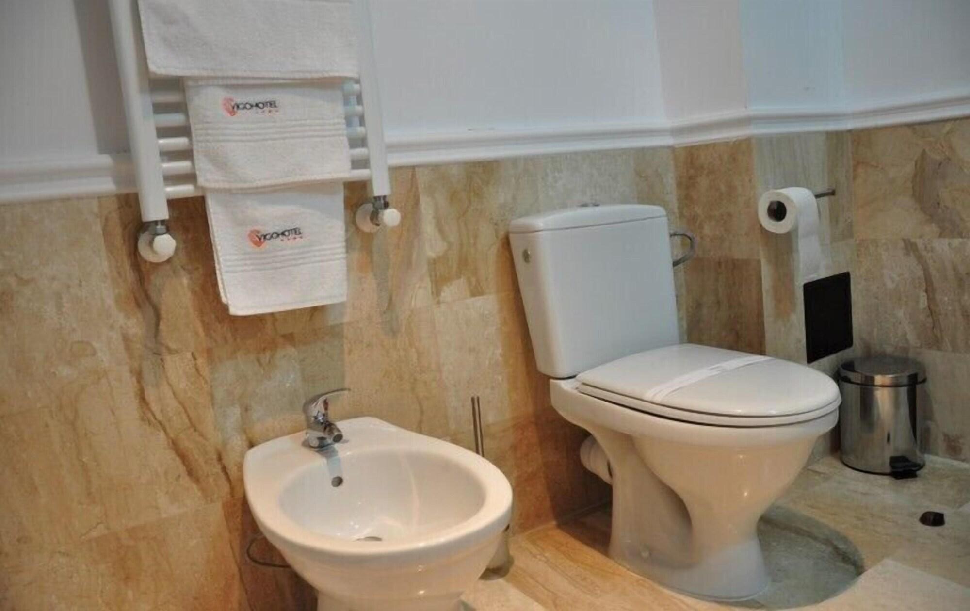 Vigo Grand Hotel Ploieşti Extérieur photo