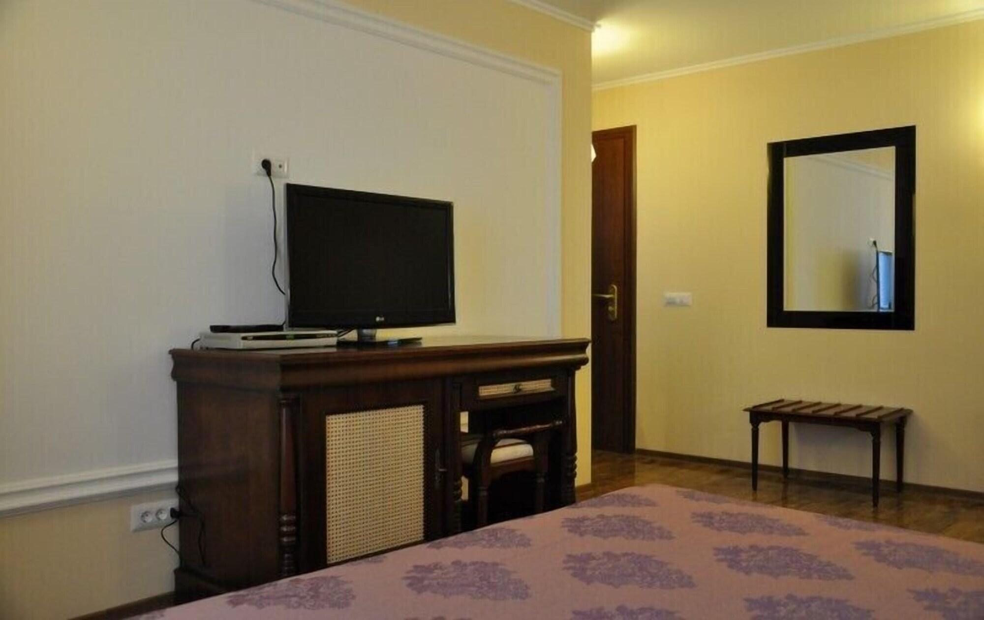 Vigo Grand Hotel Ploieşti Extérieur photo