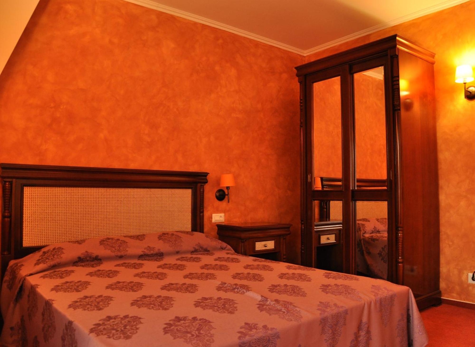 Vigo Grand Hotel Ploieşti Chambre photo