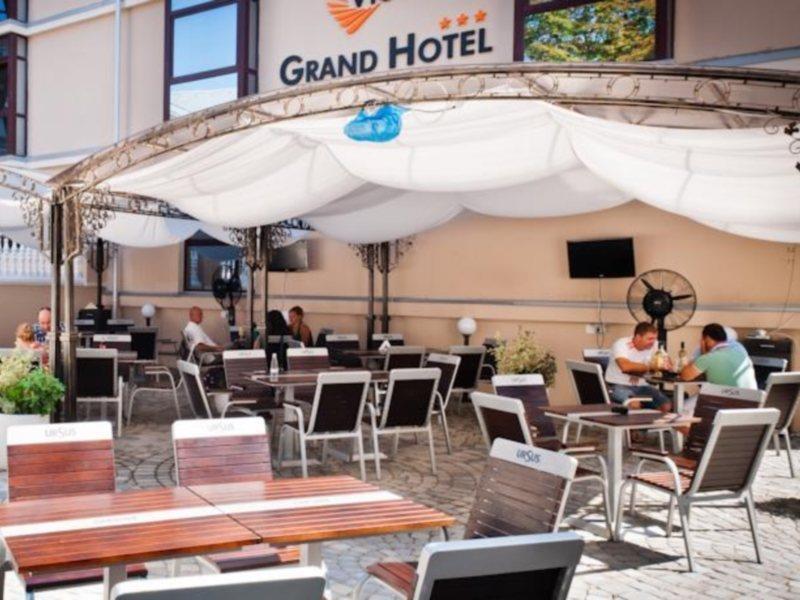 Vigo Grand Hotel Ploieşti Extérieur photo