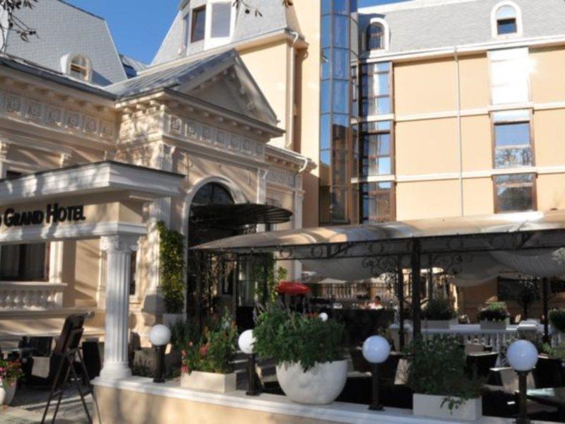 Vigo Grand Hotel Ploieşti Extérieur photo