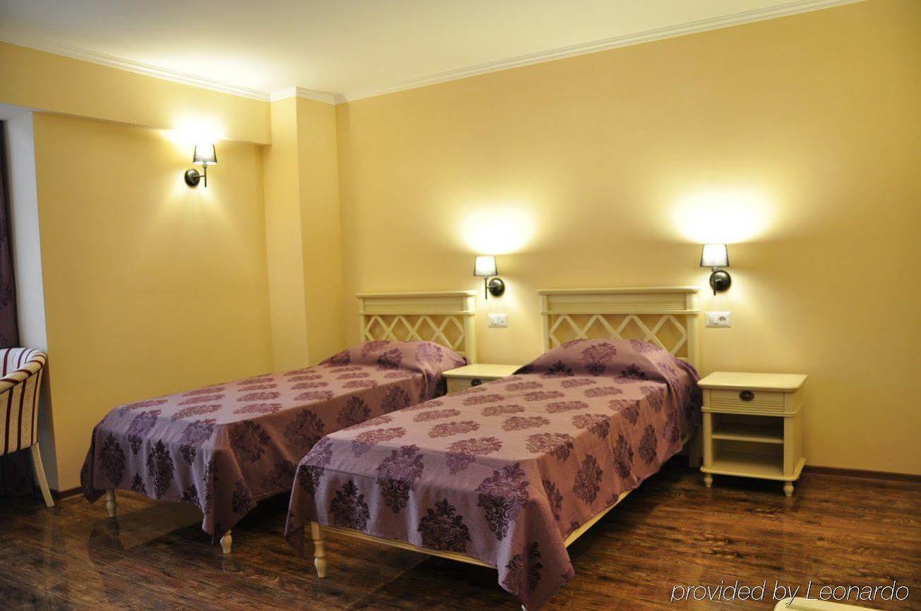 Vigo Grand Hotel Ploieşti Extérieur photo